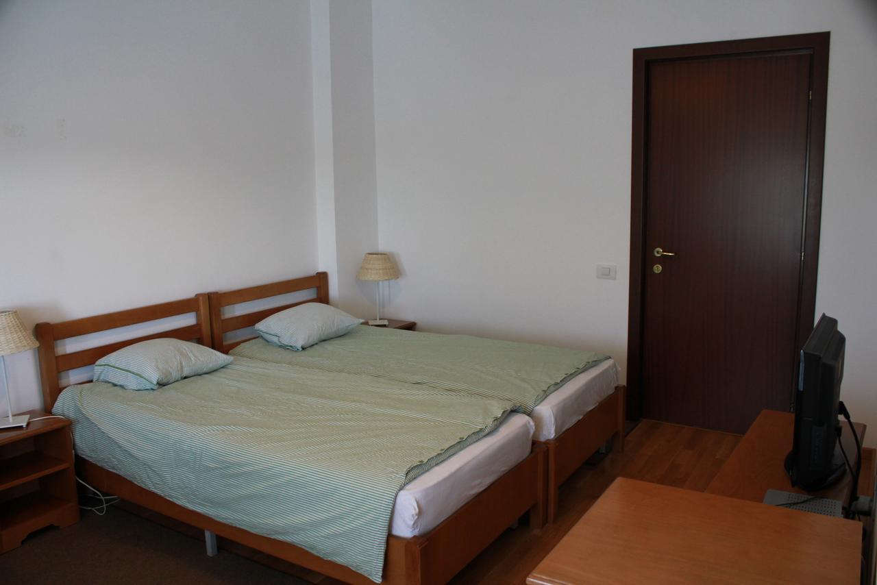 ホテル Casa Pescarilor Lunca  エクステリア 写真